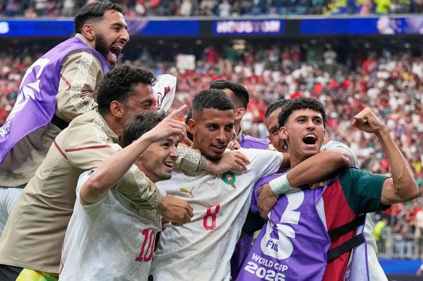 Morocco đã viết nên trang sử hào hùng cho bóng đá châu Phi khi lọt vào tới vòng 8 đội